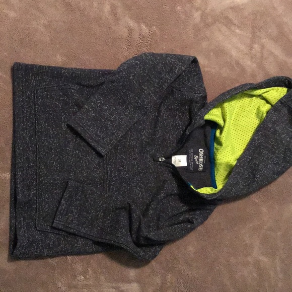 3T pullover - Picture 2 of 2